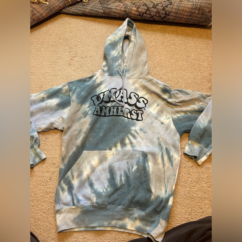 Tye Dye UMASS hoodie